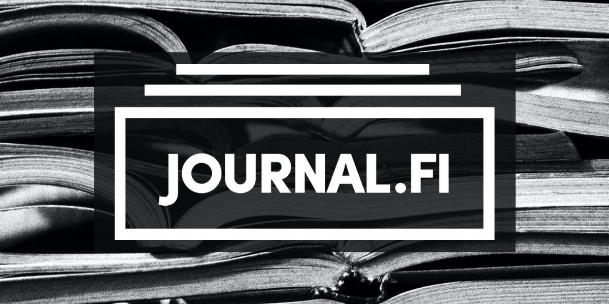 Journal.fi-palvelun mustavalkoinen logo. Tekstin journal.fi taustalla avoimia julkaisuja.